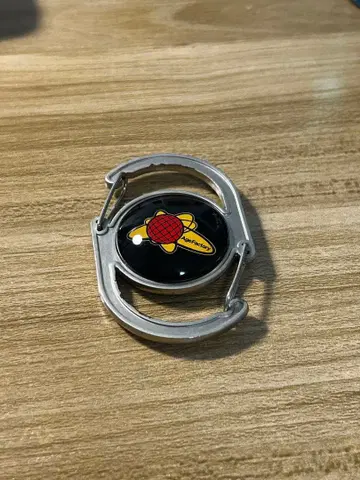 age factory 카라비너