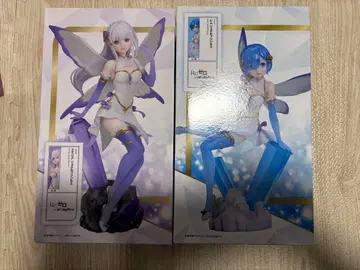 Re: 제로에서 시작하는 이세계 생활 주얼 프린세스 에밀리아 렘 피규어