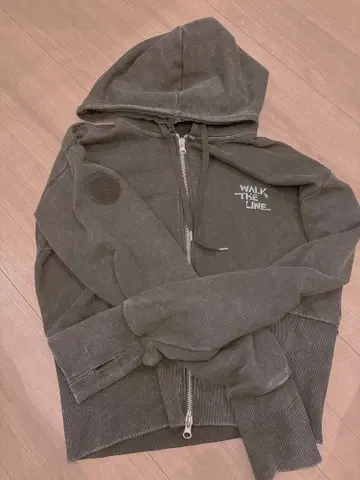 ENHYPEN ZIP UP HOODIE [ M ]