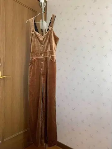 Epine 브라운 벨로아 살로펫