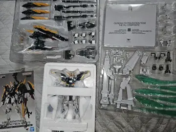 GFF MC 건담 데스사이즈 (EW판) 루셋 장비