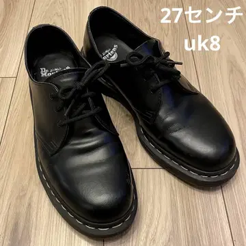 닥터 마틴 블랙 가죽 신발 화이트 스티치