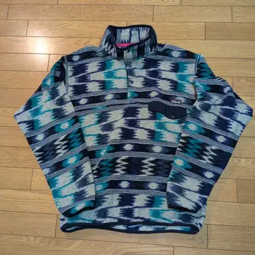 주말 특가 파타고니아 라이트웨이트 신틸라 스냅T 풀오버 플리스