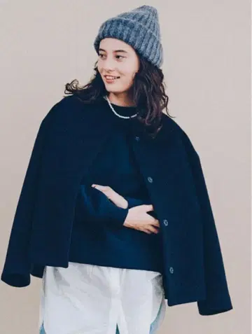 유나이티드 애로우즈 GLR CFC 아쉬 울 노카라 숏코트