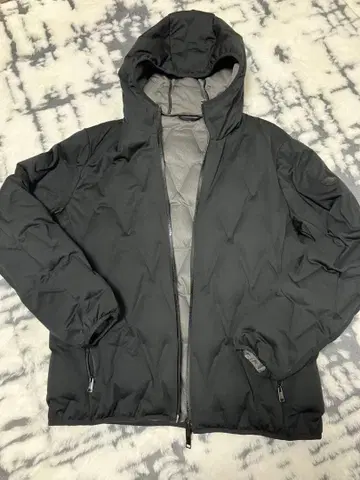 아르마니 익스체인지 다운 자켓 후드