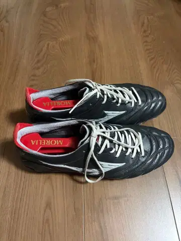 미즈노 모렐리아 축구화 블랙/