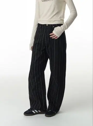 MILLO WOMEN(미로우먼) 청바지 데님 스트라이프