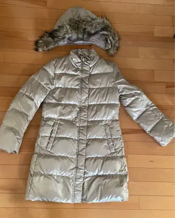 [유니클로] 후드 부착 다운 코트 M 사이즈