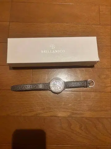 BRILLAMIGO 실버 손목시계