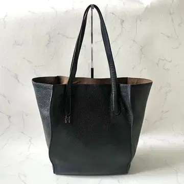 HIROFU 히로후 누보라 토트백 H 로고 주름 가죽 네이비