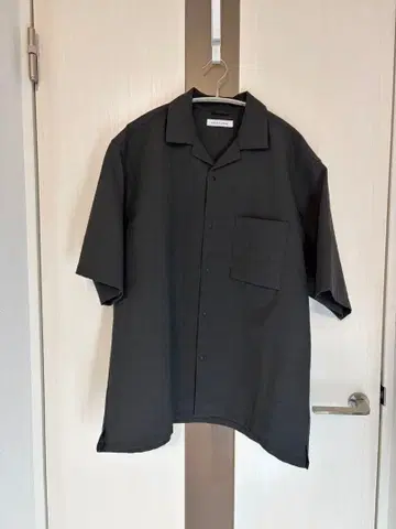 FREAK'S STORE 반팔 셔츠 다크 그레이