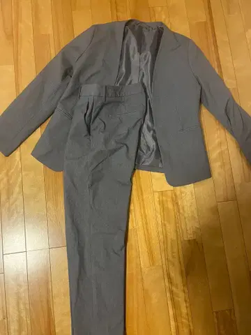 gu 그레이 비즈니스 수트 셋업