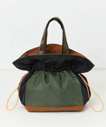 [ 츠지 나오코 콜라보레이션 ] 바이컬러 토트 스몰 거의 미사용