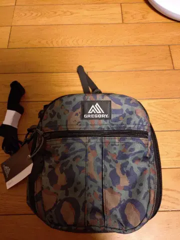 GREGORY 숄더백 밀리터리 레오파드 택 포함 새상품
