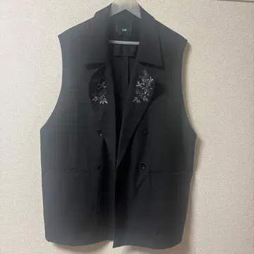 옷깃 플라워 자수 베스트