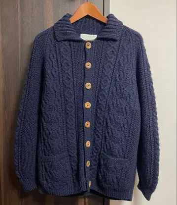 인버앨런 네이비 3A 케이블 니트 스웨터 남성용 L 정도