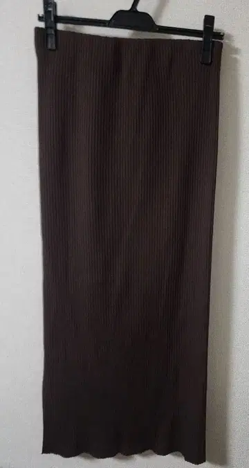 새상품급 NOBLE(노블) 골지 타이트 스커트 38 브라운