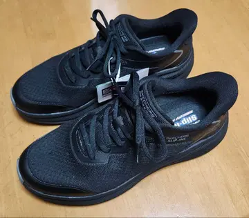 스케쳐스 남성용 스니커즈 27