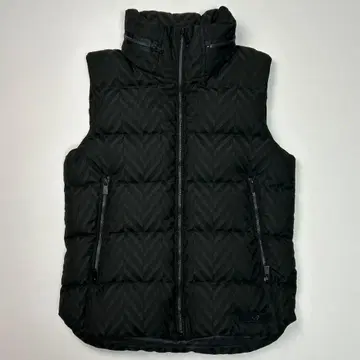 새상품급 타트라스 TATRAS 다운 베스트 헤링본 지오메트릭 블랙