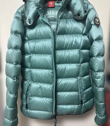 다운 자켓 케이프호른 CAPE HORN 블루