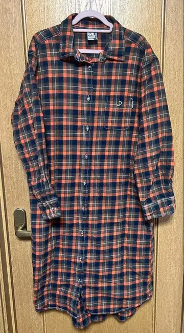 참스 체크 긴팔 원피스