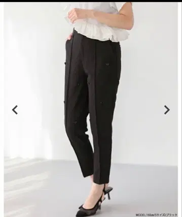 [컨디션 최상] 핏모아 하트 모티브 테이퍼드 팬츠 블랙 M