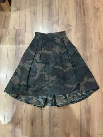 숏컷 포 마크스 SHORT CUT FOR MARKS 스커트S