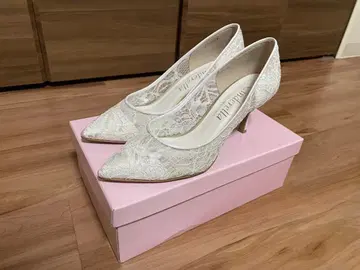DIANA 화이트 레이스 펌프스 25cm 브라이덜 신발