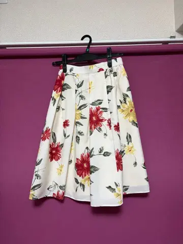 any SiS 꽃무늬 플레어 스커트 안감 부착