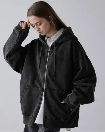 CLEL 헤비 웨이트 로고 자수 풀 집업 후드티