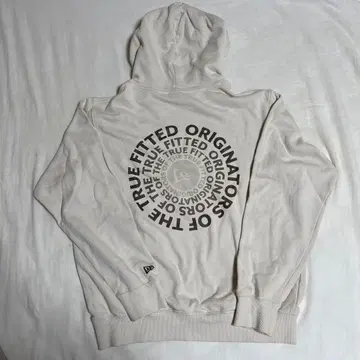 NEW ERA 후디 L 사이즈 크림색