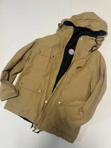 GENERAL SUPPLY SHIPS 마운틴 파카 M 사이즈