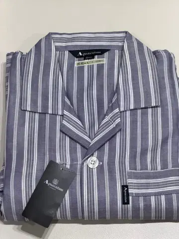 아쿠아스큐텀 스트라이프 파자마 S 사이즈