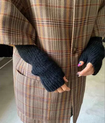 AMERI VINTAGE MOHAIR KNIT ARM WARMER