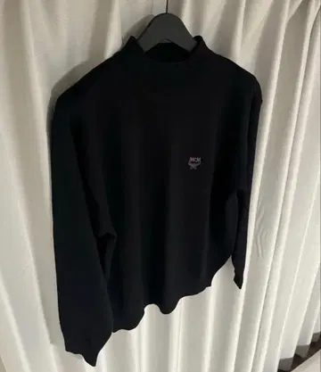 MCM black mock neck high gauge knit