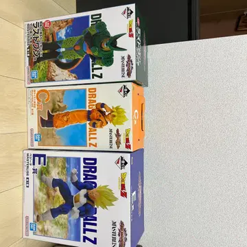 제일복권 베지터 E상 & 셀 제2형태 라스트원 C상 손오공