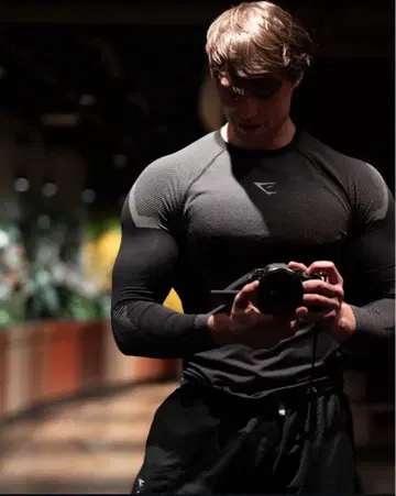 Gymshark ONYX V5 롱슬리브 GLAY Size: M