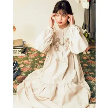 merry jenny 곰 자수 원피스 베이지