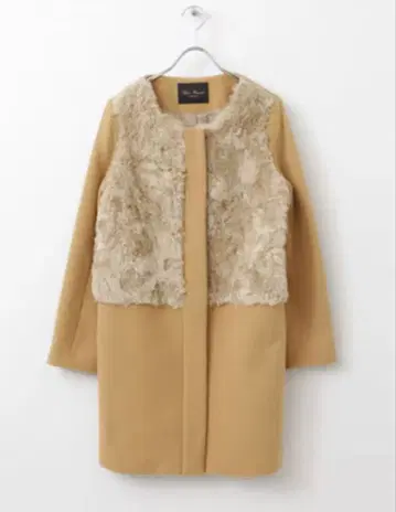 URBAN RESEARCH 퍼 절개 코트