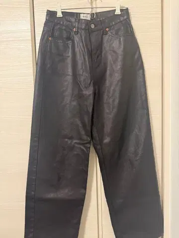 GOAR 스타일 W.W.G 블랙 가죽 팬츠