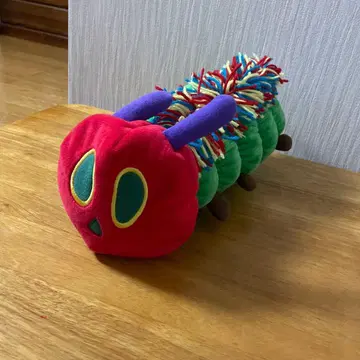 배고픈 애벌레 3way 넥 필로우