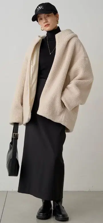 후드 인조 모피 블루종