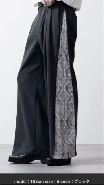 CLEL 클레일 TR 루즈 사이드 지퍼 디자인 팬츠 블랙