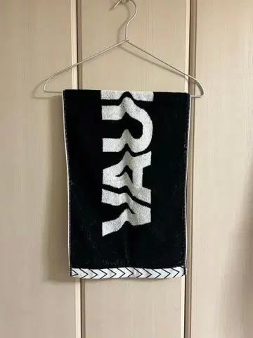 Vaundy 블랙 타월