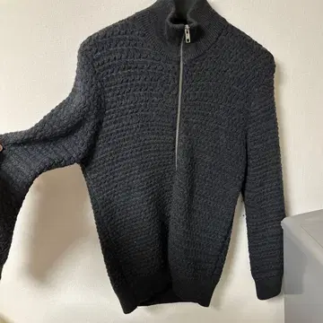 LACOSTE 다크 그레이 하이넥 니트