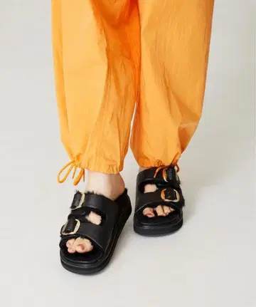 Oriental Traffic 겨울 샌들