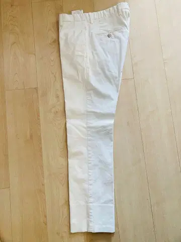 BERWICH 이탈리아 팬츠 화이트 슬랙스 M 로고 버튼 포함