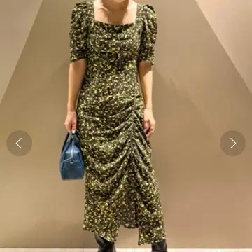 프레이아이디 꽃무늬 스퀘어 넥 드레스 원피스 옐로우 컬러 블랙