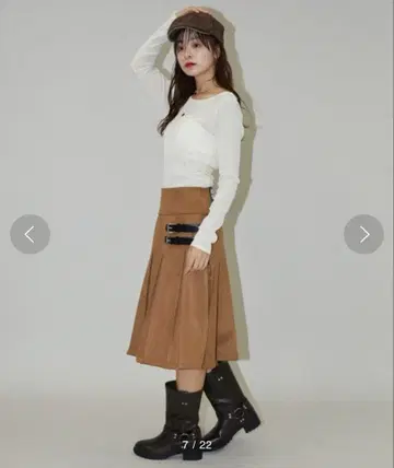 MARY QUANT 페이크 스웨이드 플리츠 스커트