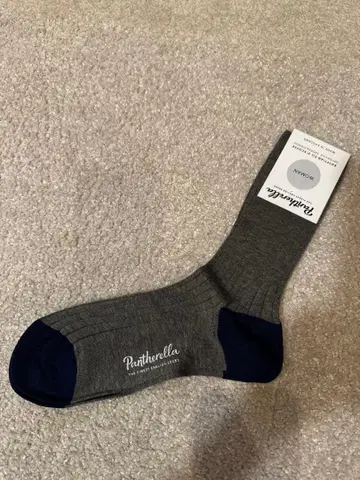 [ 미사용 새상품 ] PantherellaxDrawer 바이컬러 양말